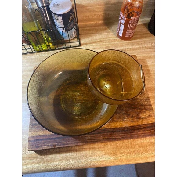 Vintage Amber Glass Chip and Dip Bowl - Picture 2 of 11